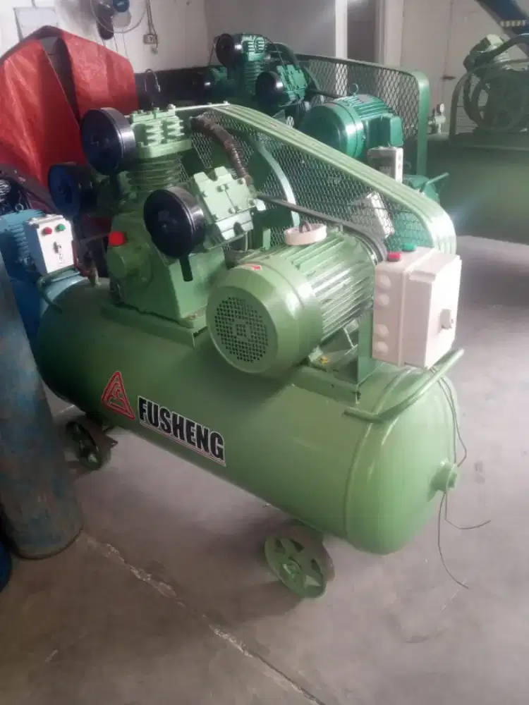 Air Compressor Fusheng 10 HP Kompresor