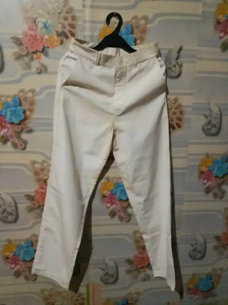 Celana seragam putih smk