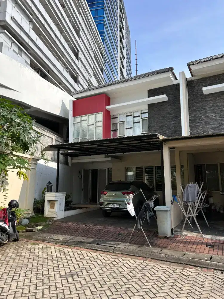 Rumah di pik 1, perumahan garden house.