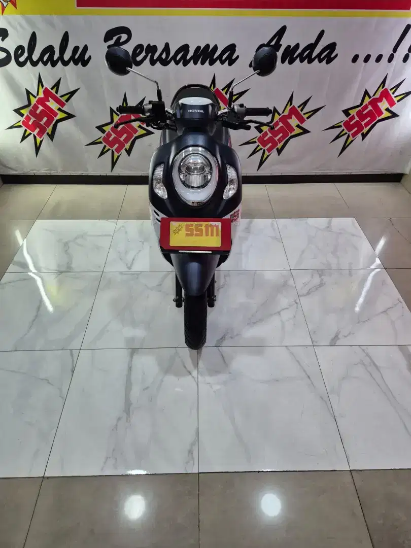 CRF 150 L 2024 tersedia.