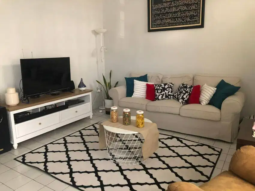 Rumah Nyaman Siap Huni di Lokasi Strategis – Furnished