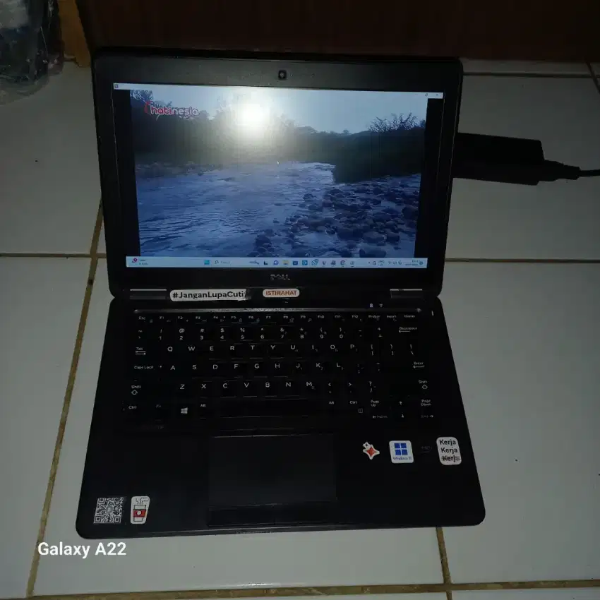 Edisi upgrade Dell Latitude e 7250 Core I5-5300U Gen 5, nomines
