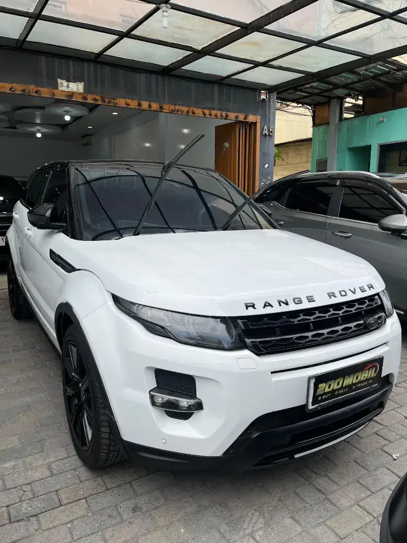 Range Rover Evoque R-Dynamic SE A/T 2014 Putih