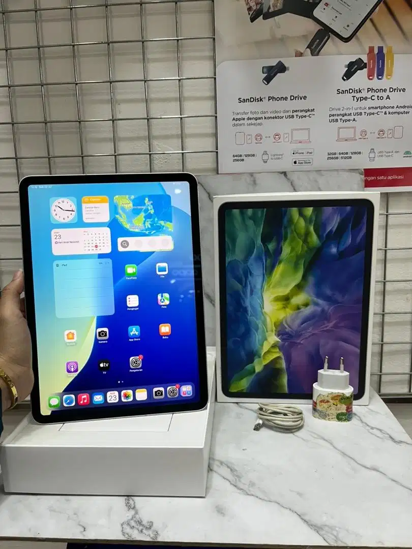 Ipad pro 11inch Gen 2 128 ibox Wifi Sellular Fullset