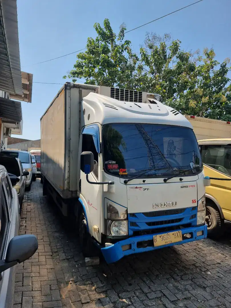 Isuzu NMR 71 SDL th 2019