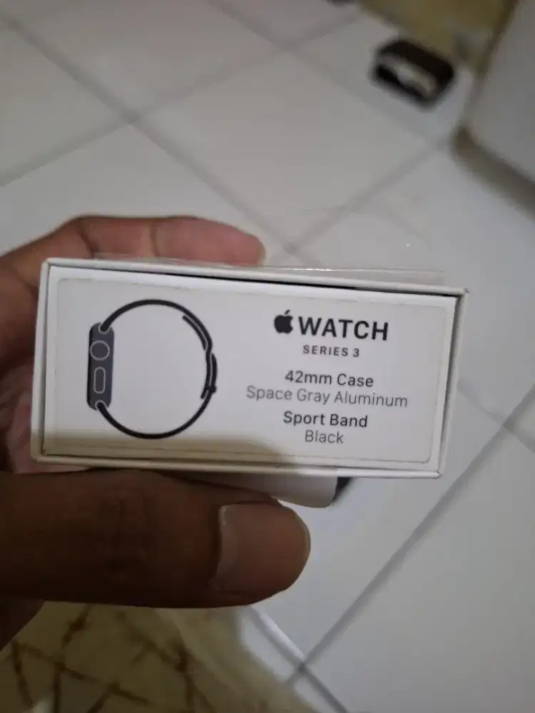 Apple Watch Series 3 42mm Space Gray Bekas -Fullset