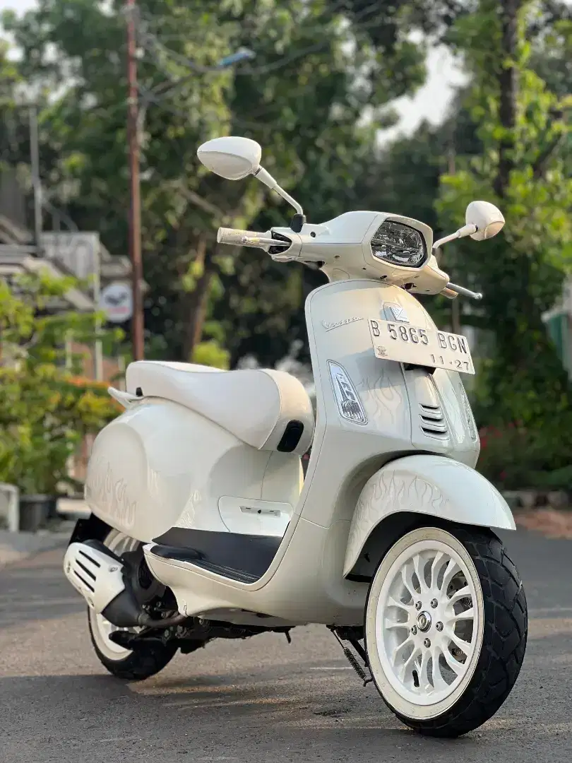 Vespa sprint justin bieber km 2,000 ppf installed ( jb anniversary )