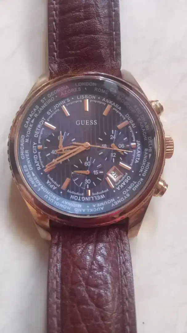Jam Tangan Guess