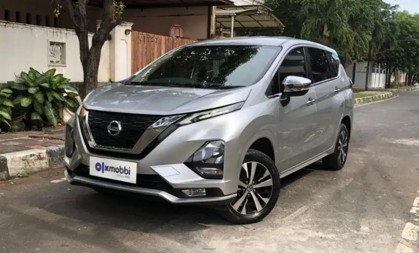 2019 TDP 9,JT Nissan Livina 1.5 VL Bensin-AT Silver