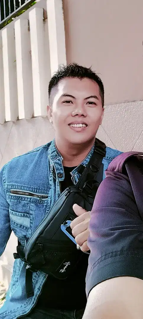 Saya cari pekerjaan sebagai pengemudi tetap / freelance siap luar kota