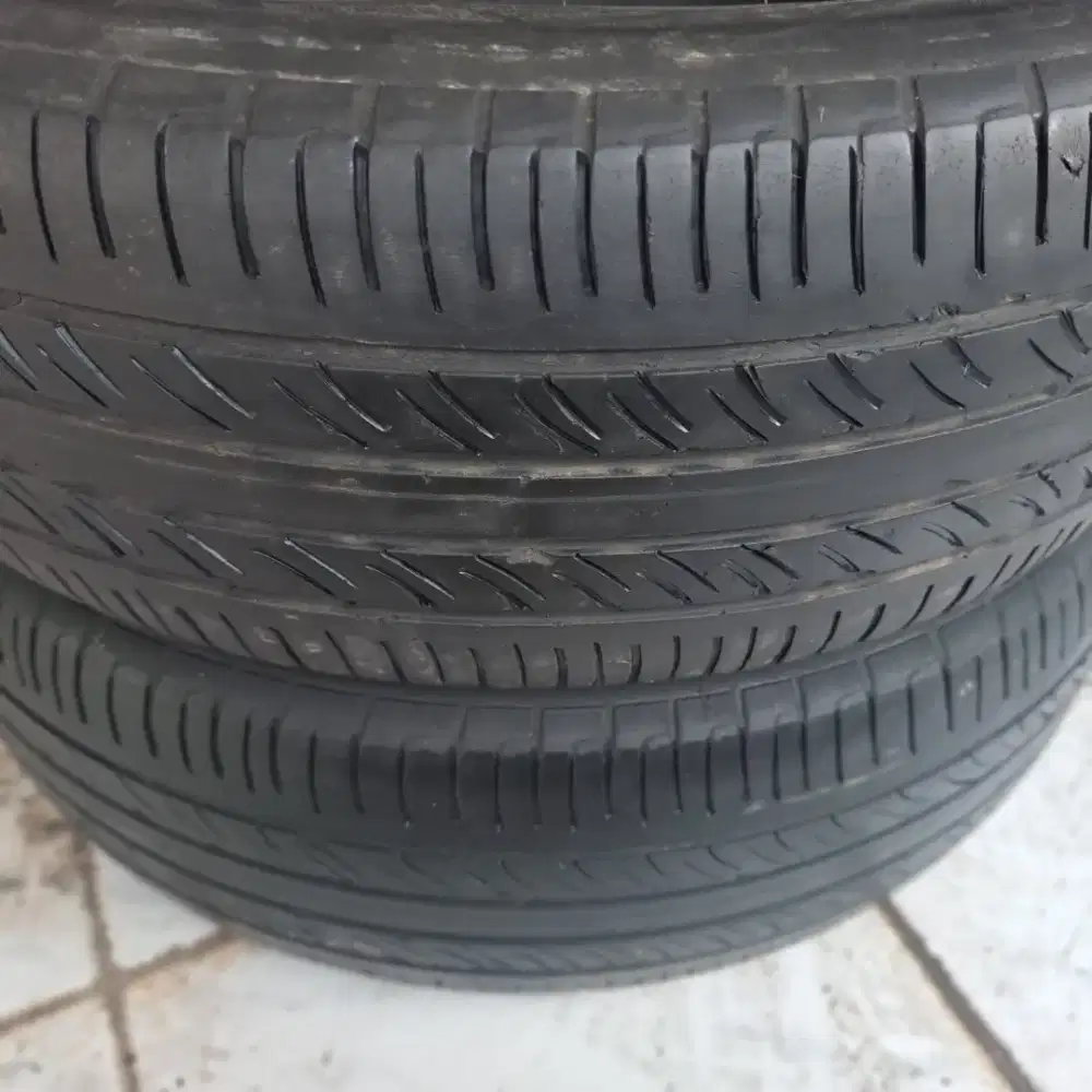 Ban 195 60 16 gt radial champiro ring 16 brv ertiga xl7 dll