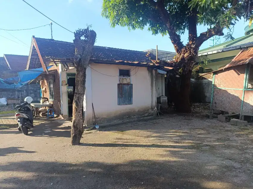 Dijual tanah berdekatan dengan masjid Al Anwar