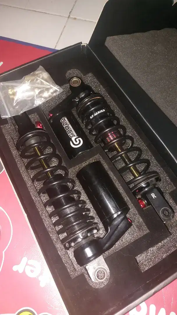 Jual shock groza nmax old dan stop lamp model xmax