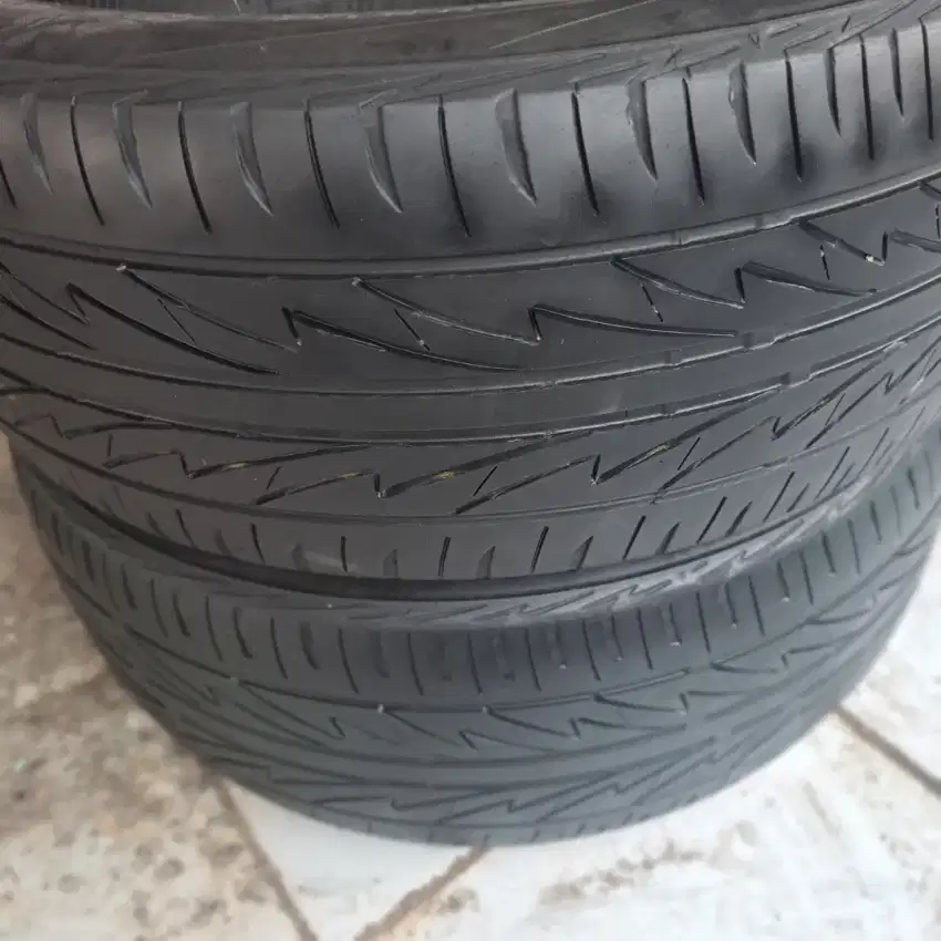 Ban 215 45 17 bridgestone techno sports ring 17