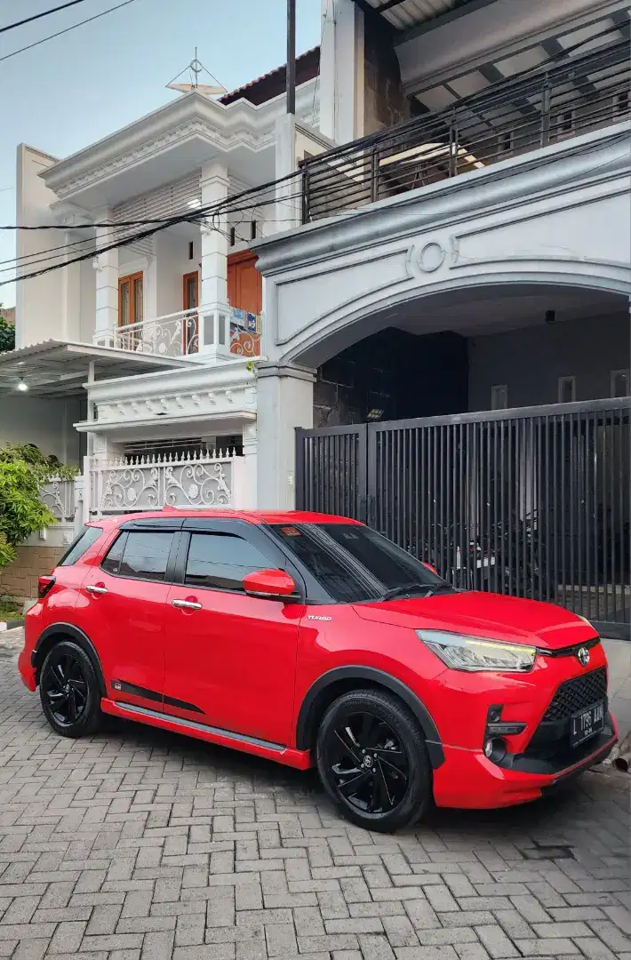(Pribadi bukan Showroom) Toyota Raize 1.0 Turbo GR TSS AT 2021