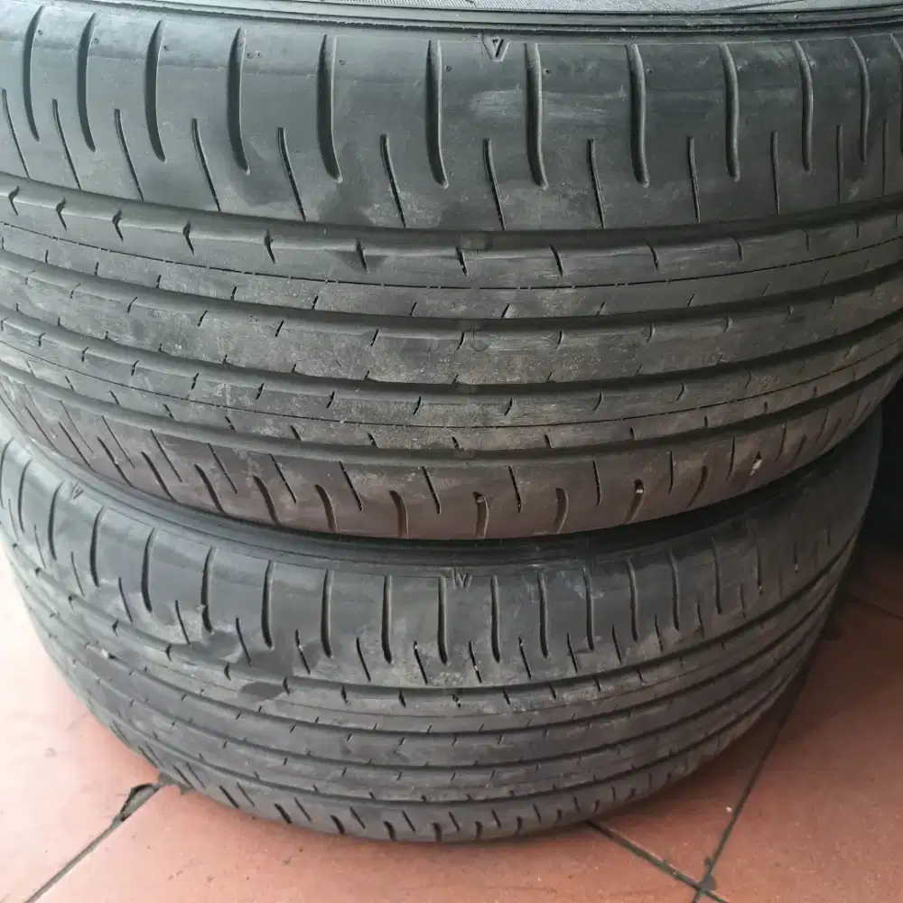Ban 225 50 r18 dunlop ring 18