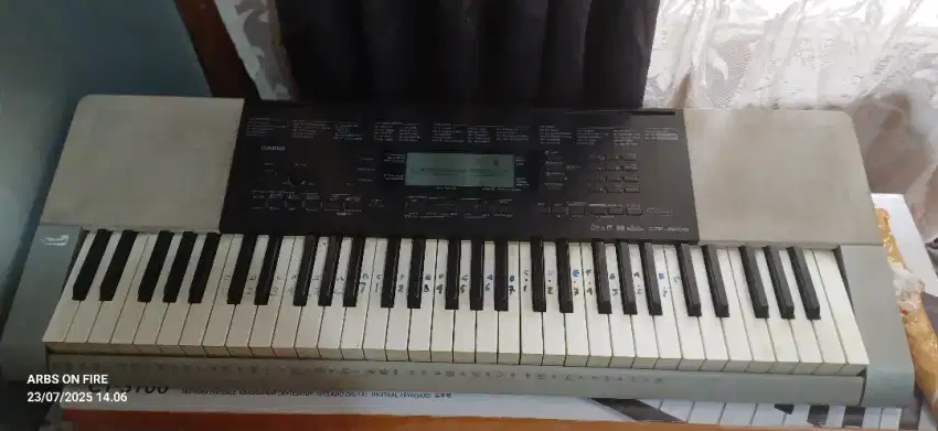 Keyboard Casio ctk'4200& casiotone ct-s100