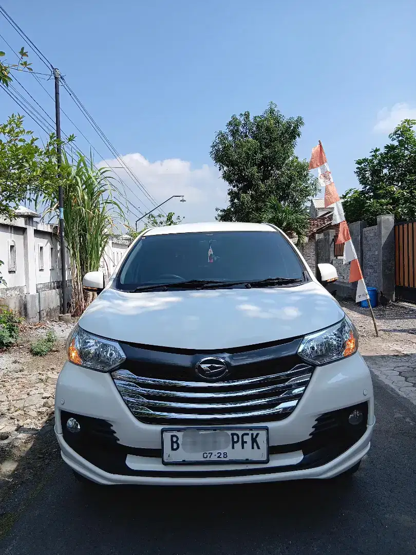 Xenia X deluxe metic 2018