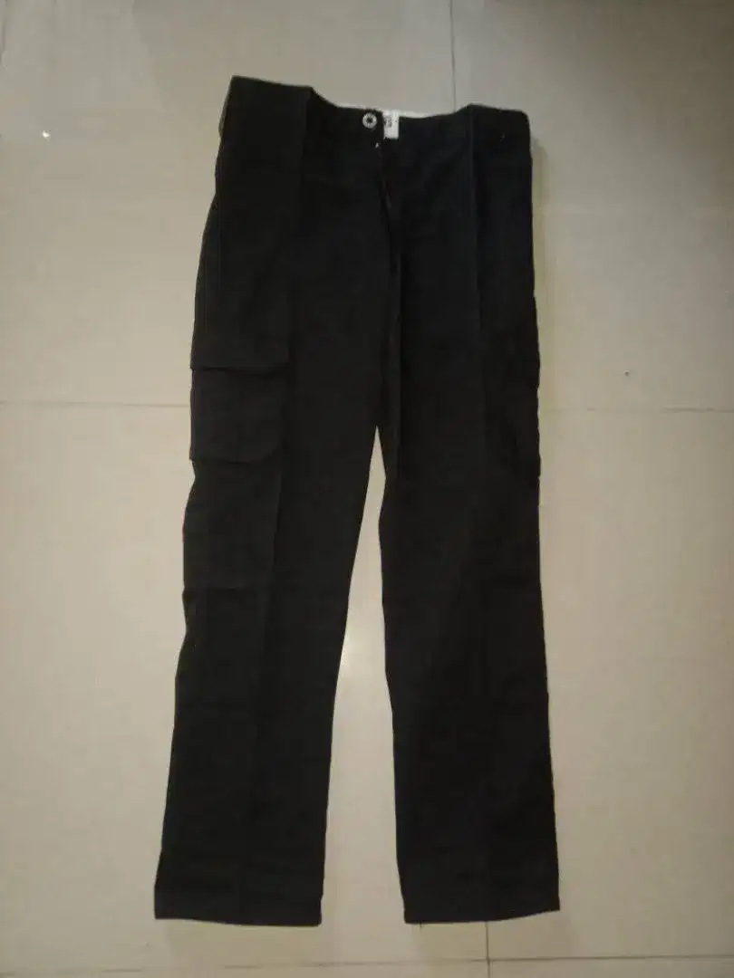 Mau di jual soalnya kekecilan