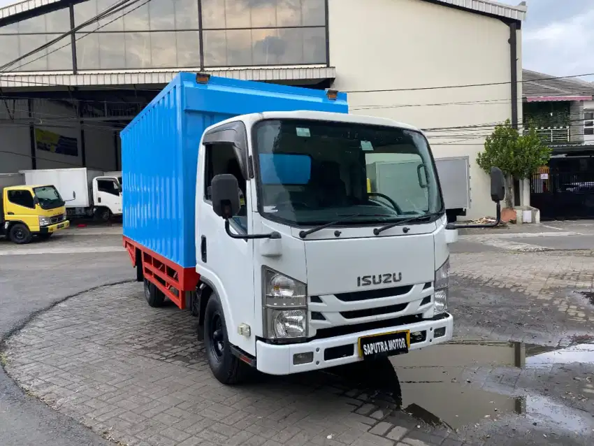 Truk Isuzu ELF 4rdLong Th 2018 Box Besi Long