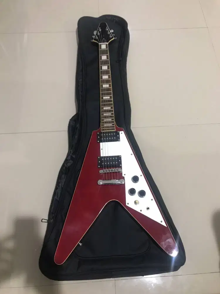 gitar flying v include gigbag V