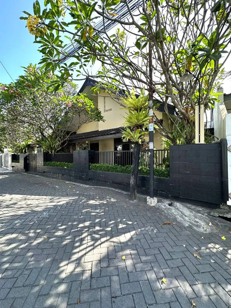 Rumah Adem Halaman Luas di Pandega dekat Kampus UGM