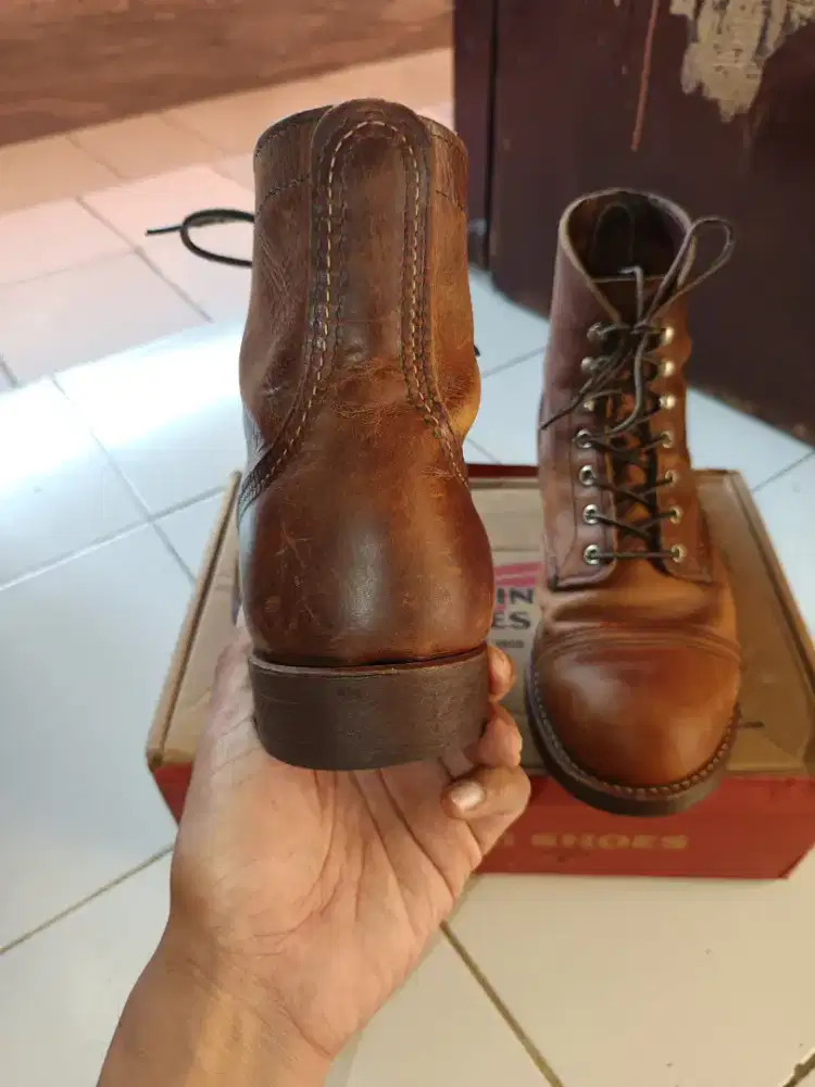 Redwing iron ranger 8085 Copper rough&tough size 9,5D/42,5 (27,5 cm)