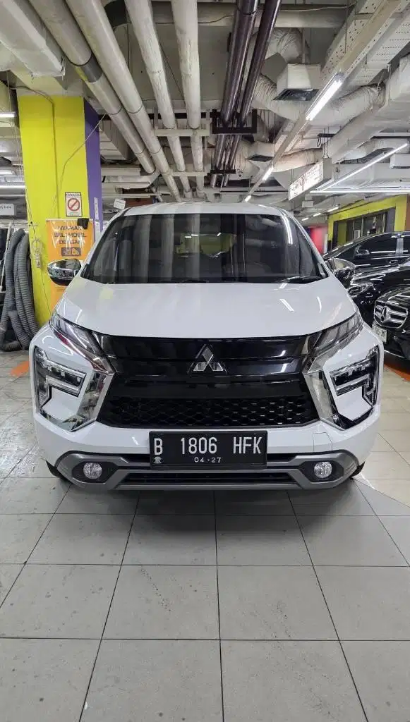 Mitsubishi Xpander Ultimate 2022 matic dp ringan low km