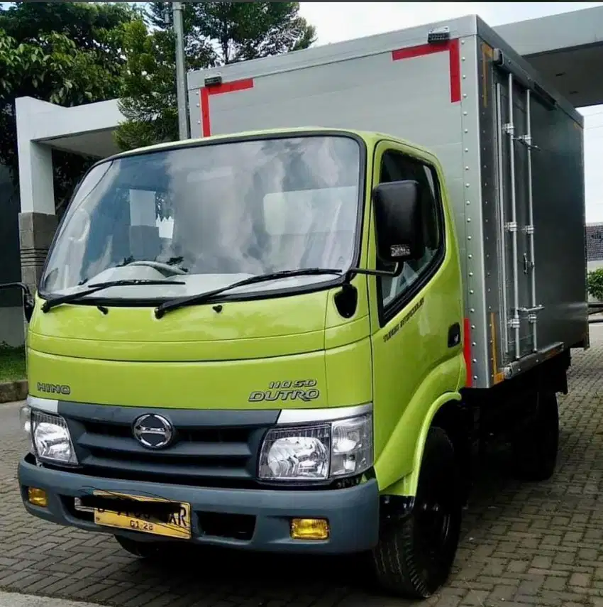 Engkel HINO DUTRO
