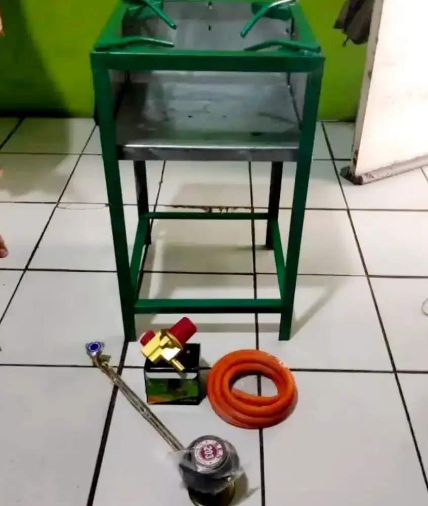Kompor Semawar 203 satu set (barang baru)