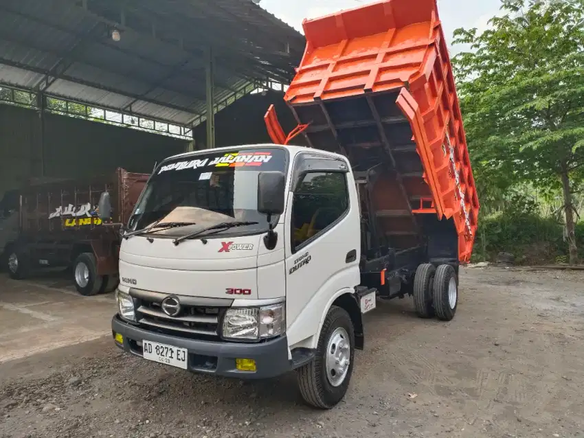 Hino Dutro 130HD X power Dump th 2018