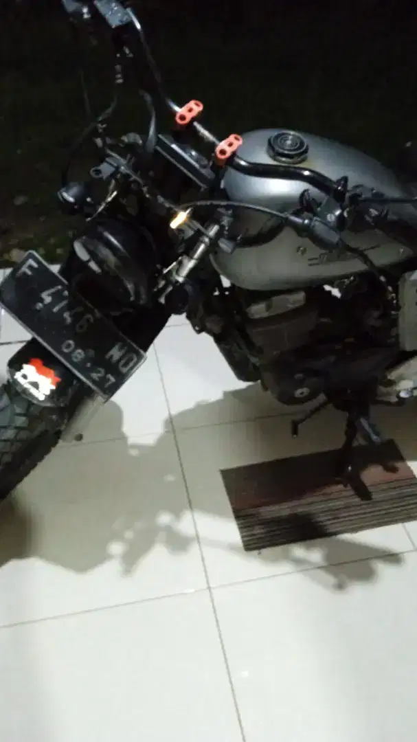 Megapro Mono Custom Scrambler/ tracker