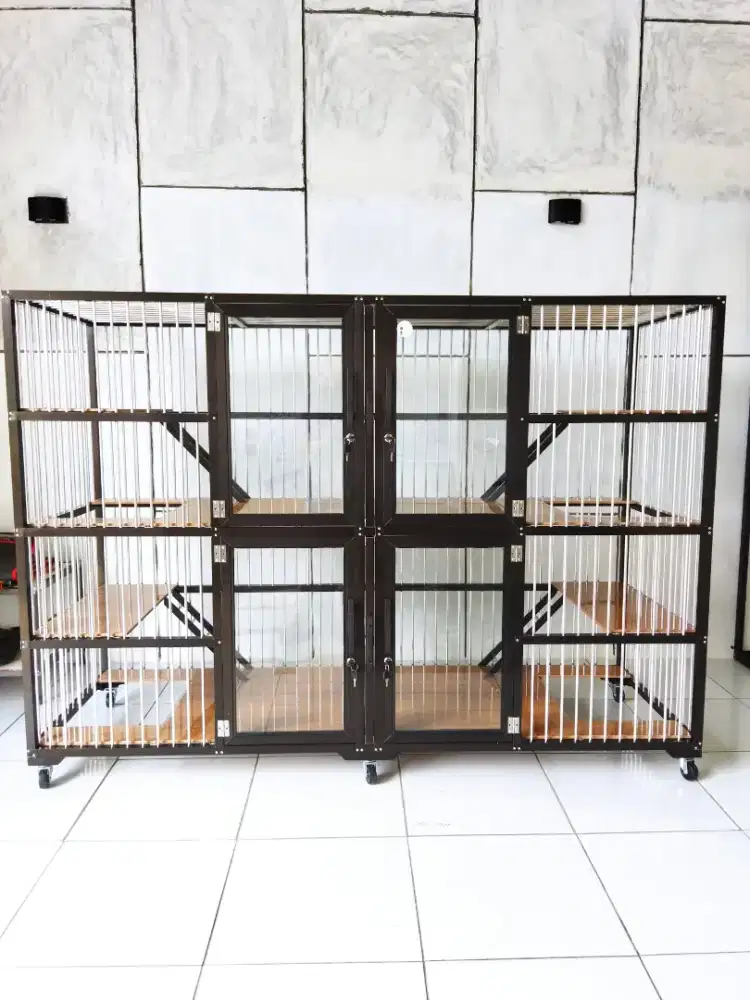 Kandang kucing alumunium