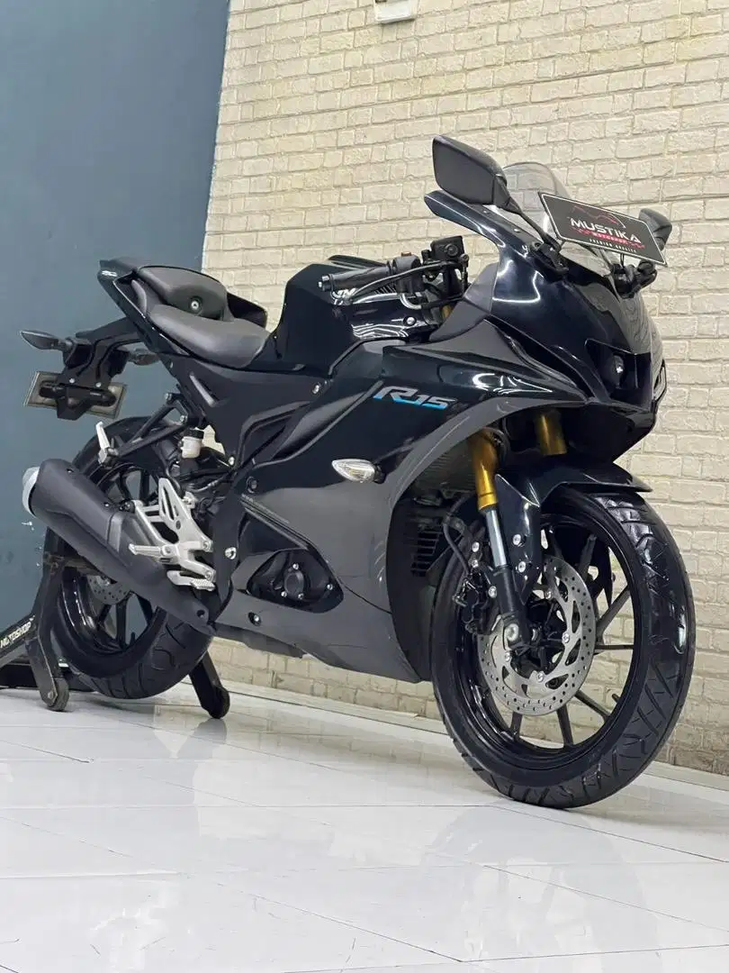 Yamaha R15 V4 Black Phantom Unit Istimewa - Zaky Mustika