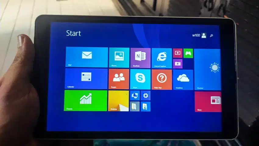 Advan vanbook 10'