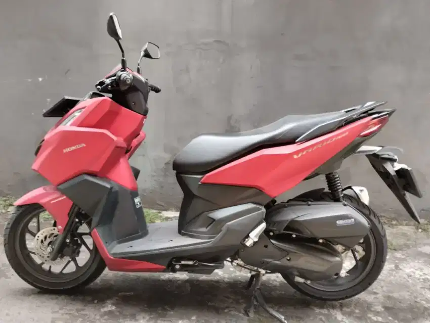 Vario CBS 160 tahun 2023