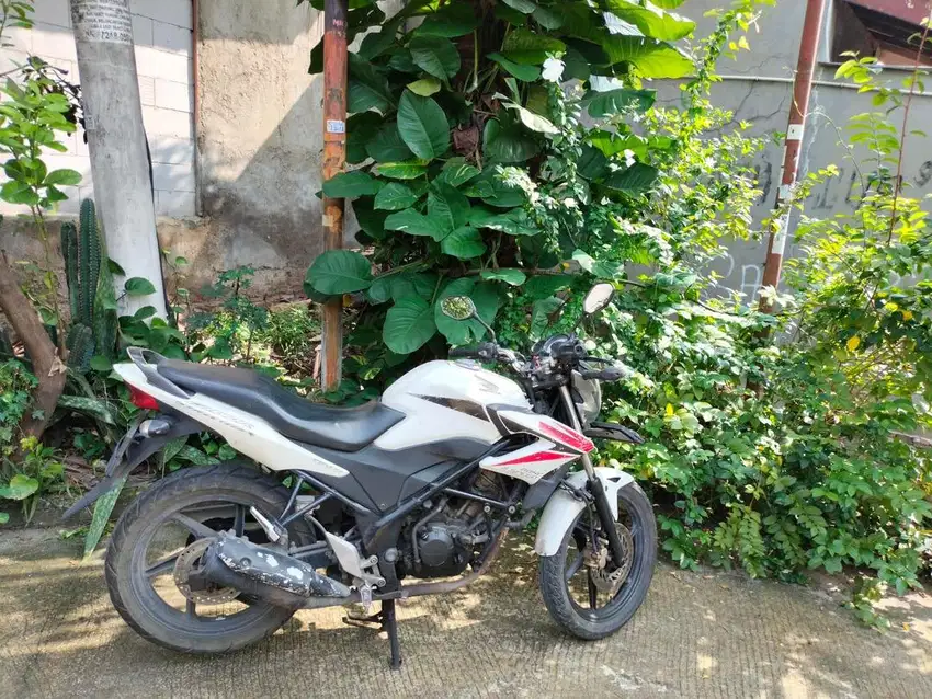 Honda CB 150 R Streetfire