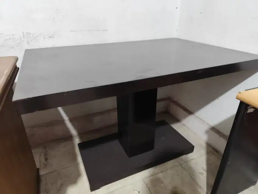 Meja cafe seken