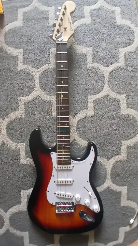 Guitar listrik merk benston