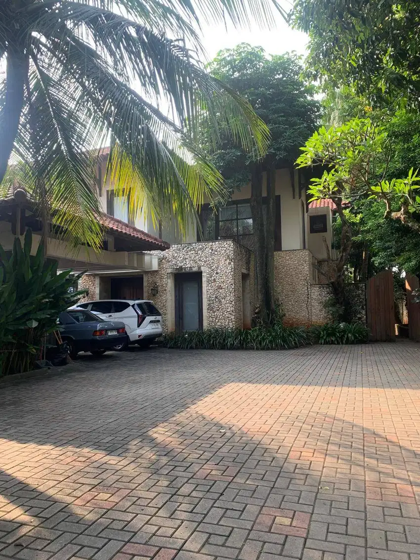 RUMAH DIJUAL PEMILIK LANGSUNG, SIAP HUNI, MEWAH MODERN, LOKASI CIBUBUR