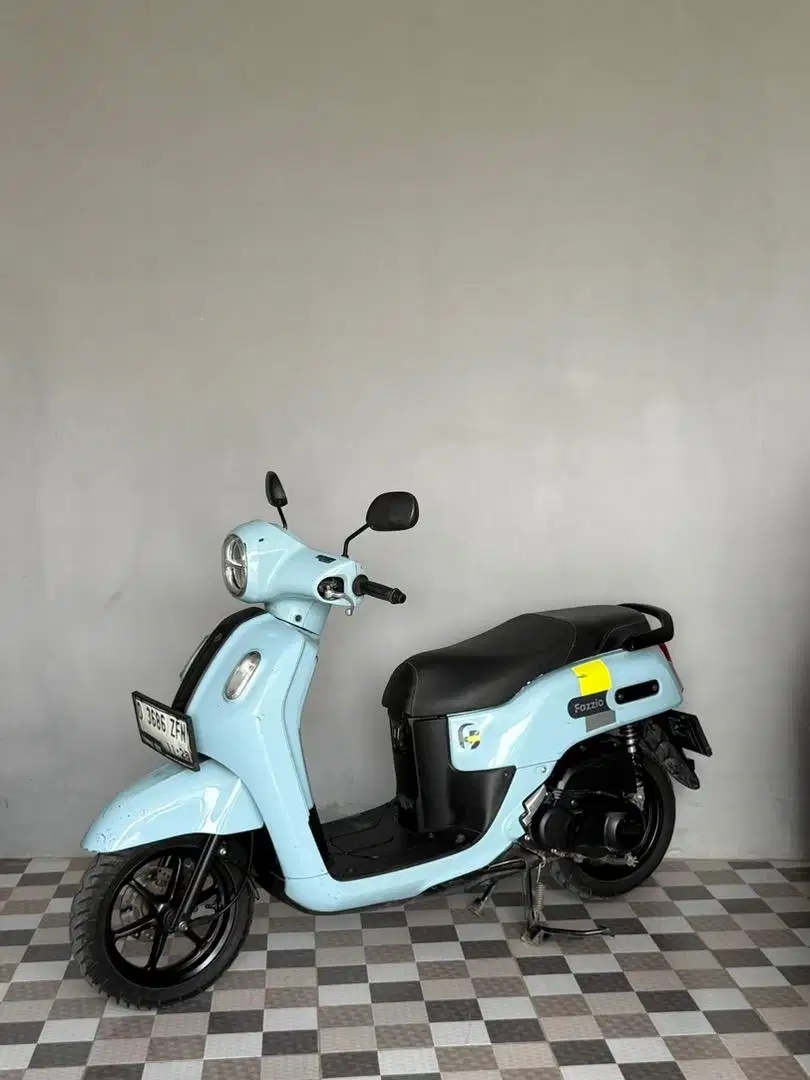 Fazio 2023 plat surat lengkap murah