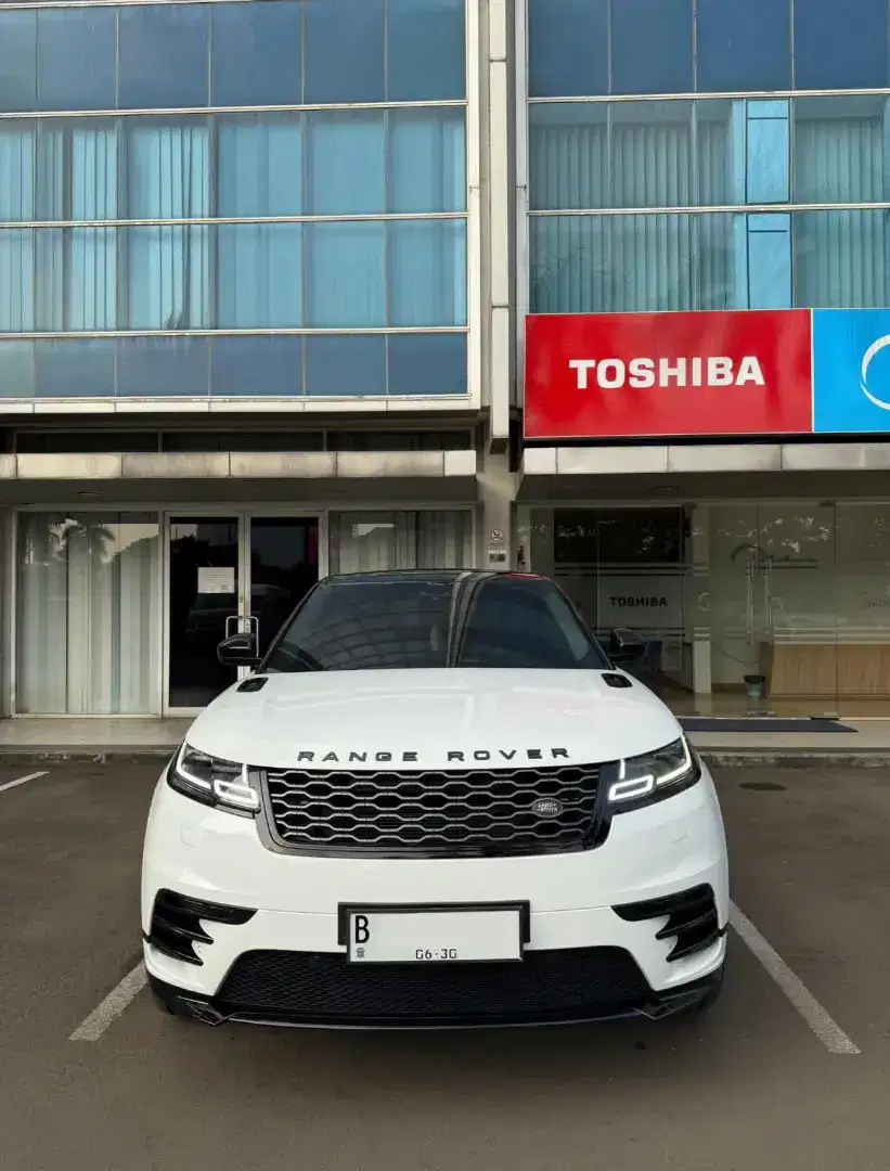 Land Rover Ranger Rover Velar P300 R-Dynamic 2.0 2018