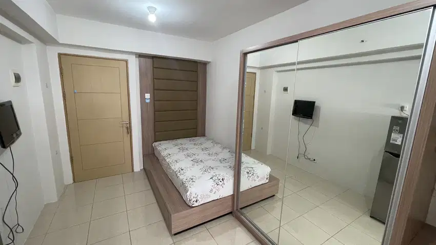 Apartement Educity Pakuwon City 1 BR Furnished Yale Lt. 30