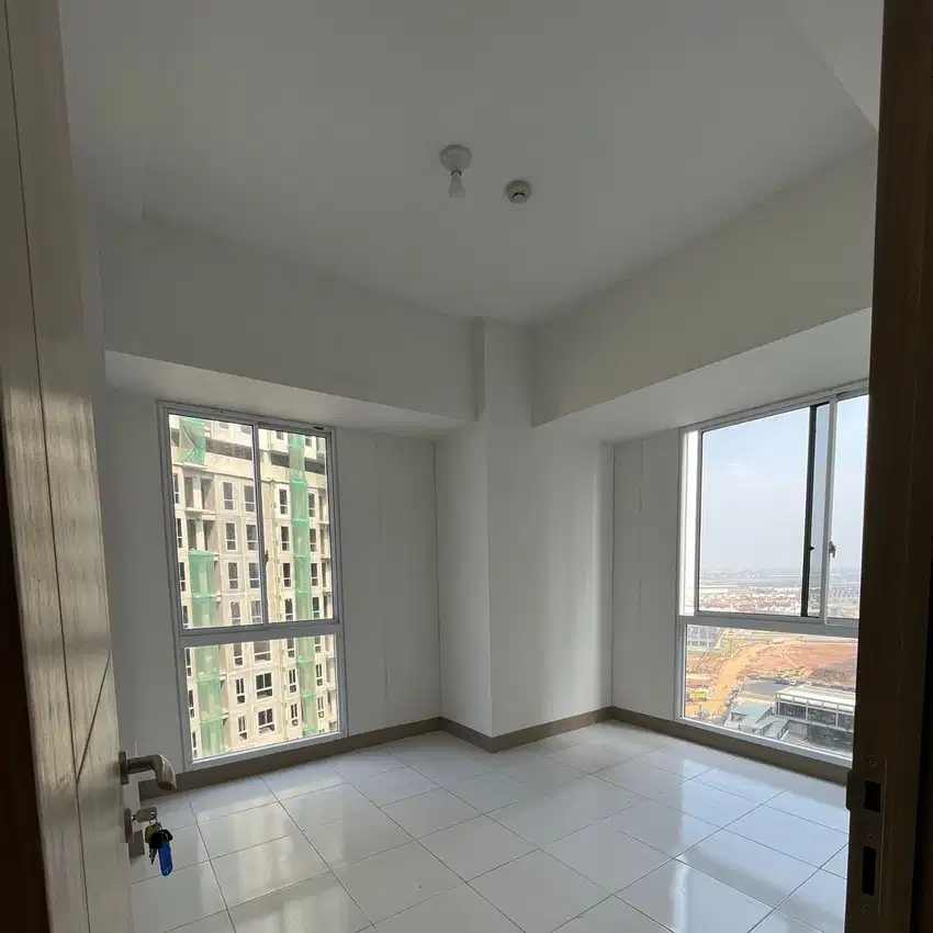 jual BU apartemen tokyo riverside pik 2 type 2br 38 view POOL