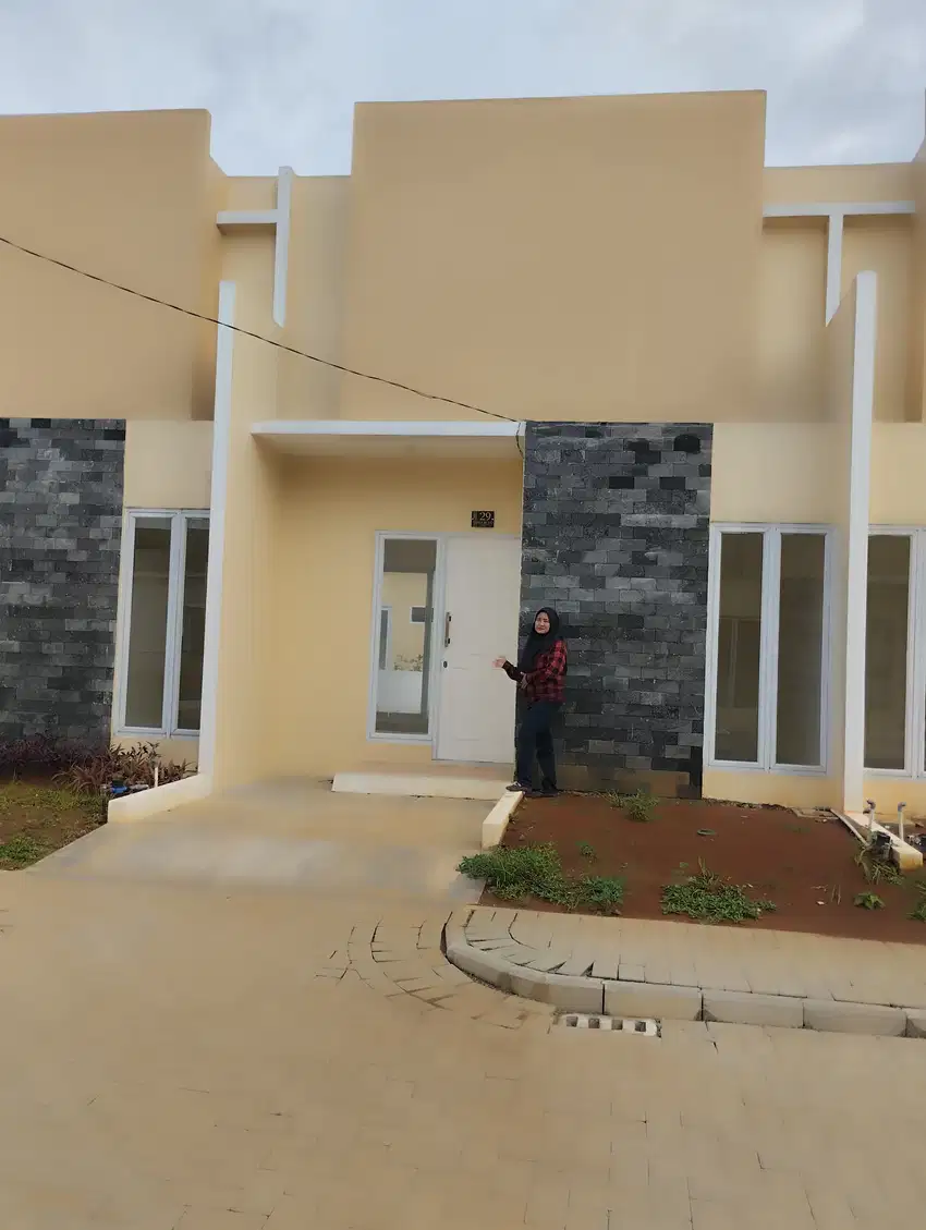 Rumah serasa villa selangah ke Pemda Tigaraksa