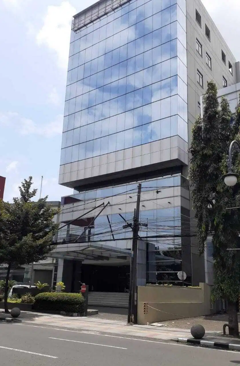 DIJUAL GEDUNG AKTIF BAGUS 8 LANTAI SIAP PAKAI DI MAINROAD ASIA AFRIKA