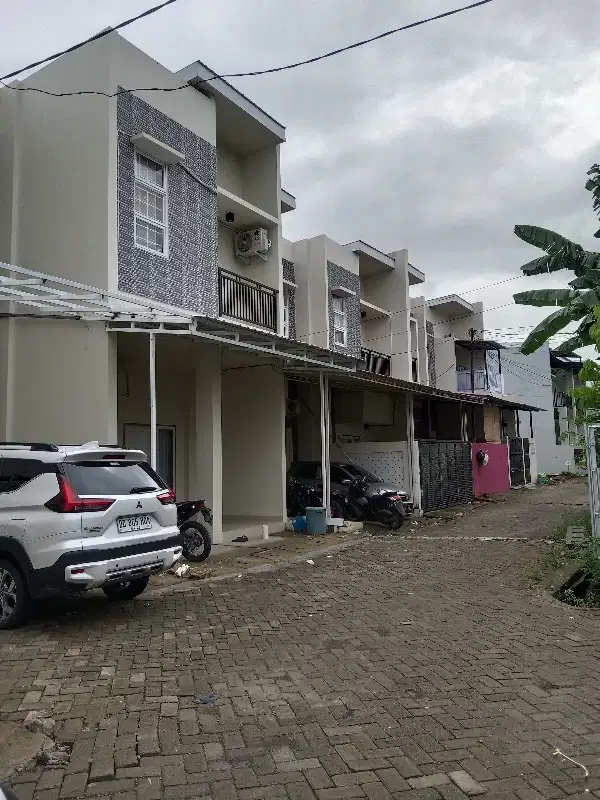 Rumah 2 lantai siap huni di sktr kawasan Toddopuli