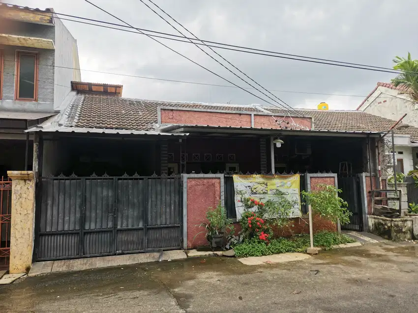 Dijual Rumah secondary dalam perumahan Jatikramat Indah