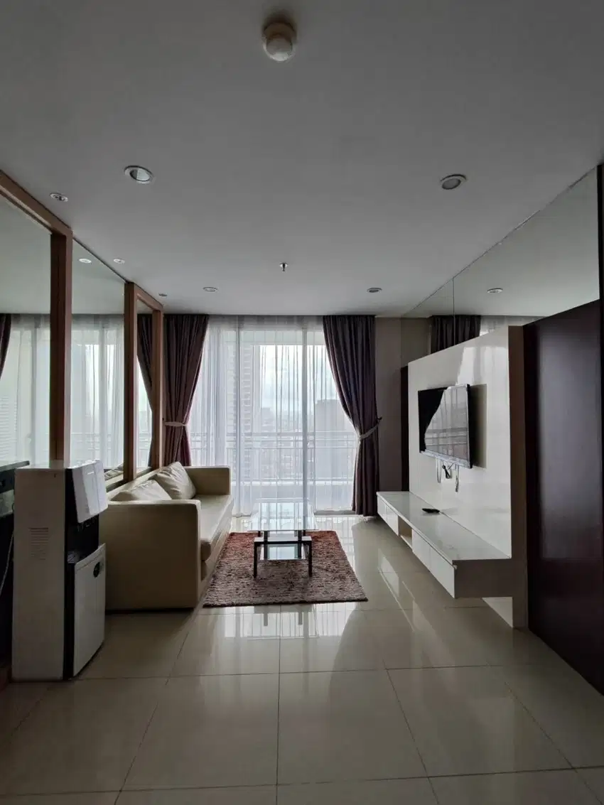 Sewa Apartemen Central Park Residence 2 Br Full Furnish Lantai Tinggi