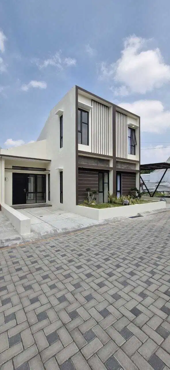 Rumah Siap Huni dalam perumahan aranya park selatan UII ngaglik sleman